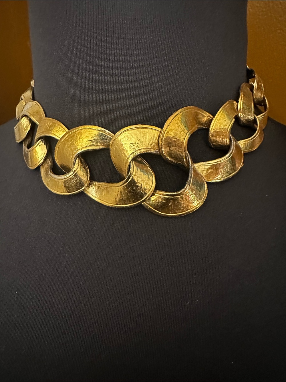 1980s Wide Gold Curb Chain Choker - Chunky Statement Necklace